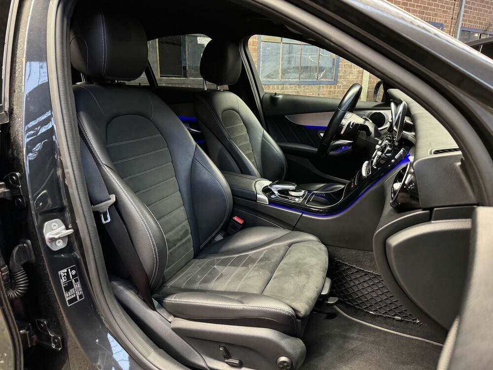 Mercedes-Benz C180 AMG -MY 2020- 156hp C-class -Orig NL-, G-639-NP