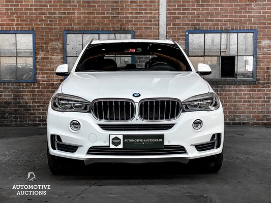 BMW X5 xDrive50i 7-seater 449hp 2014