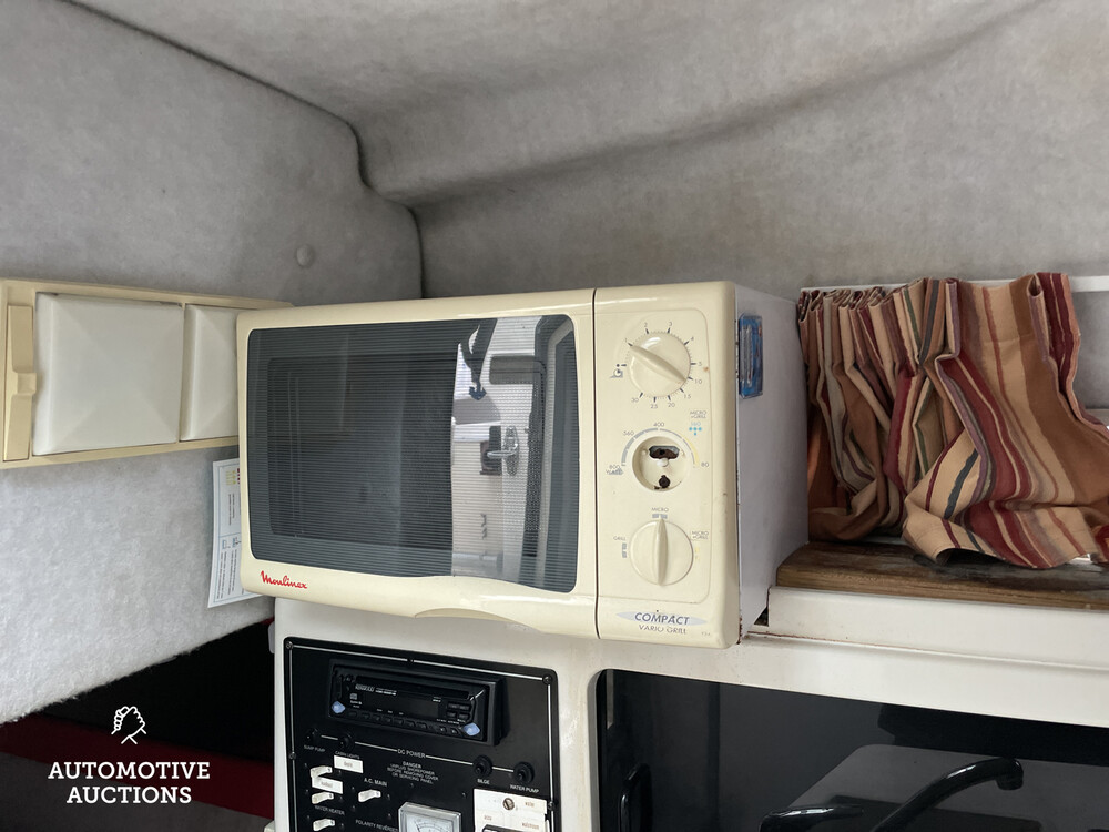 Chapparal Speedcruiser 2370SL 5.7 -V8 Volvo Peneta- Speedboat 1992 