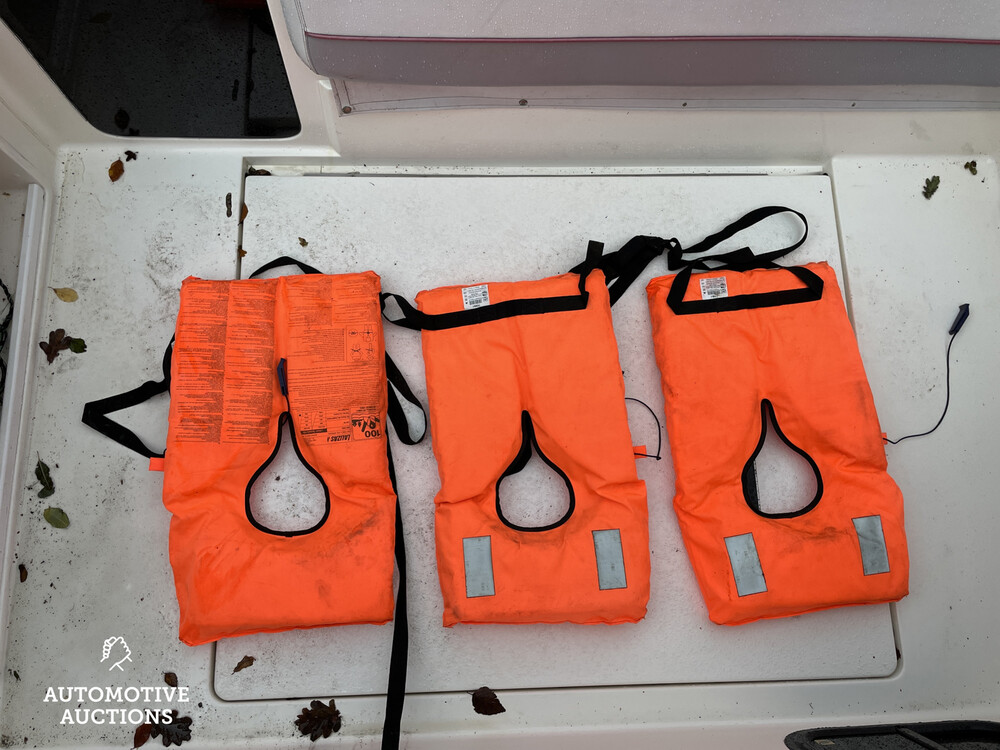 Chapparal Speedcruiser 2370SL 5.7 -V8 Volvo Peneta- Speedboat 1992 