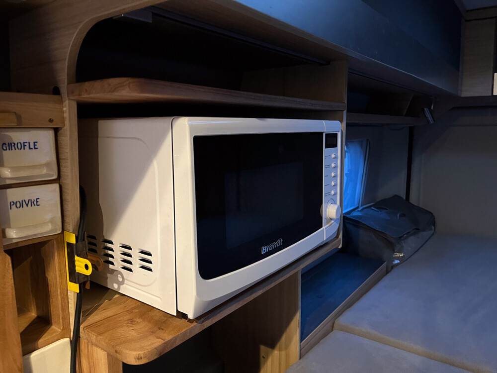 Citroen Possl Trenta 640 140PS 2020