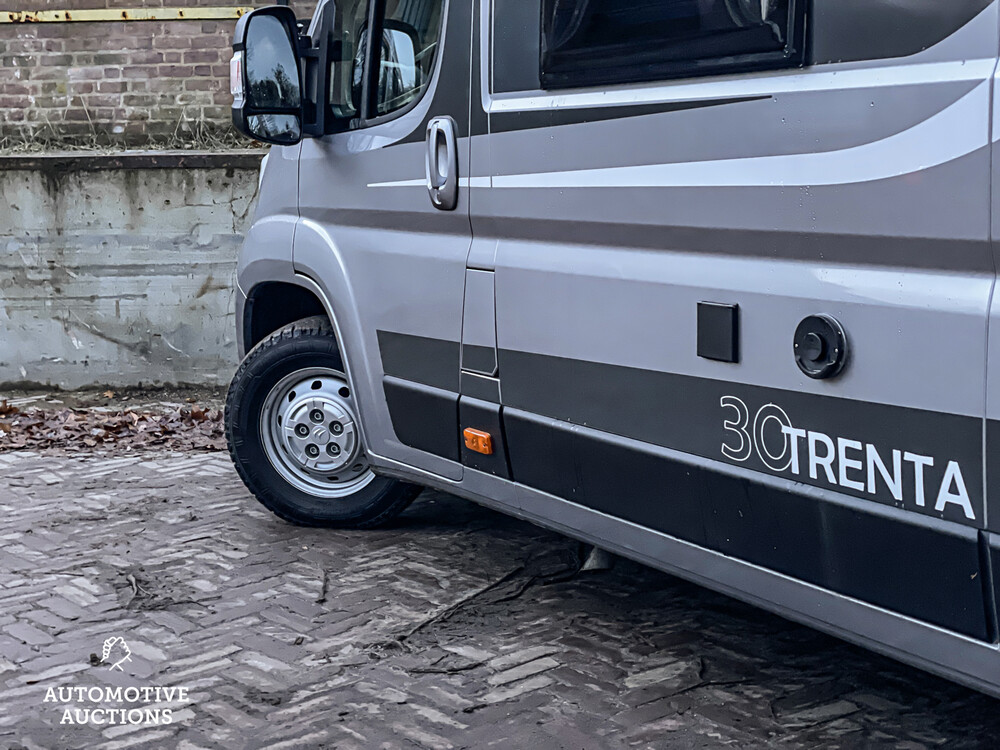 Citroen Possl Trenta 640 140PS 2020