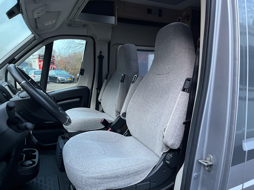 Citroen Possl Trenta 640 140PS 2020