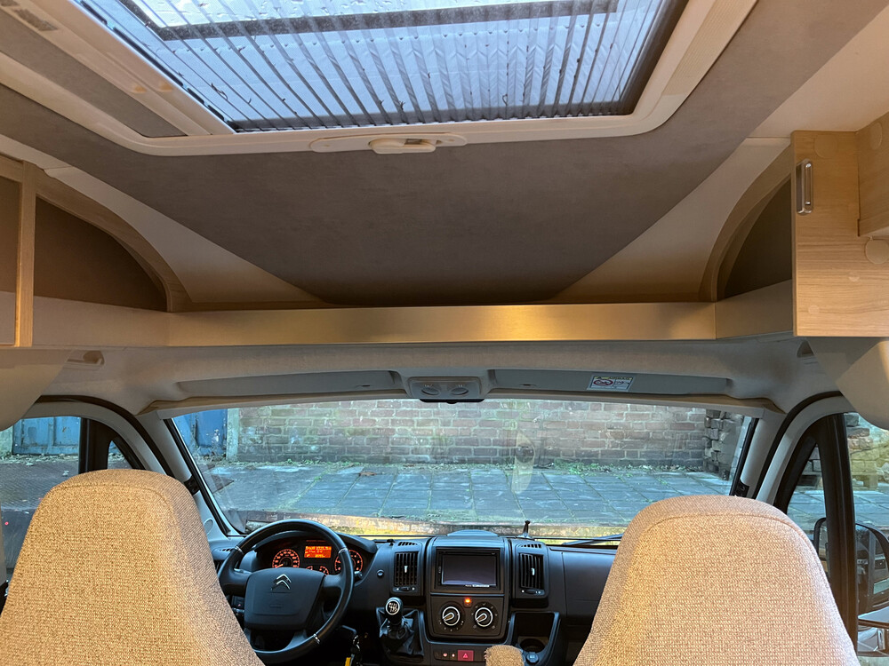 Citroen Possl Trenta 640 140PS 2020