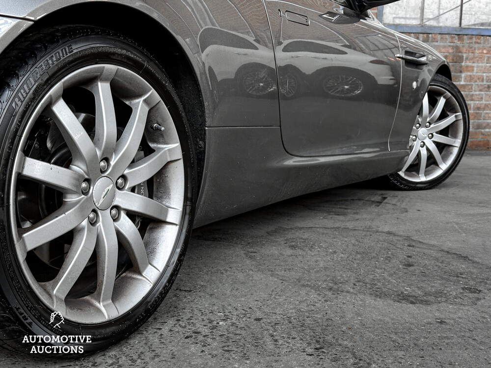 Aston Martin DB9 5.9 V12 Touchtronic 457hp 2006 -Orig. NL-, 71-SH-KN -Youngtimer-