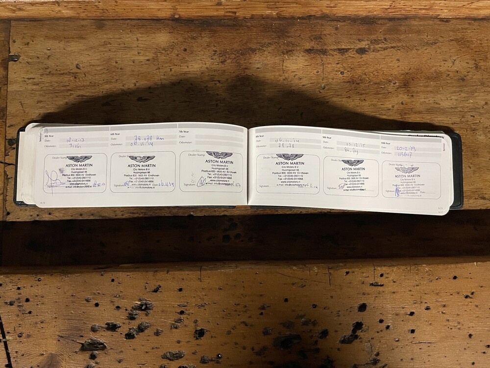 Aston Martin DB9 5.9 V12 Touchtronic 457hp 2006 -Orig. NL-, 71-SH-KN -Youngtimer-