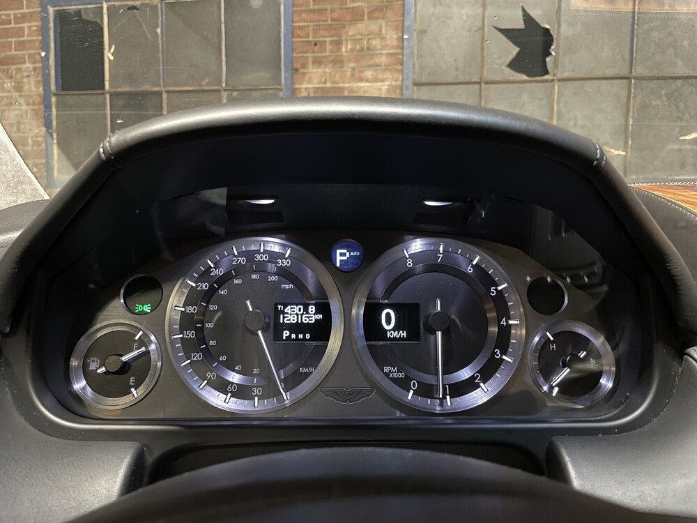 Aston Martin DB9 5.9 V12 Touchtronic 457hp 2006 -Orig. NL-, 71-SH-KN -Youngtimer-