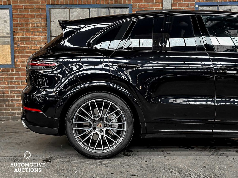 Porsche Cayenne Turbo 4.0 V8 549PS 2018 Sport-Chrono -Orig. NL-, RR-105-B