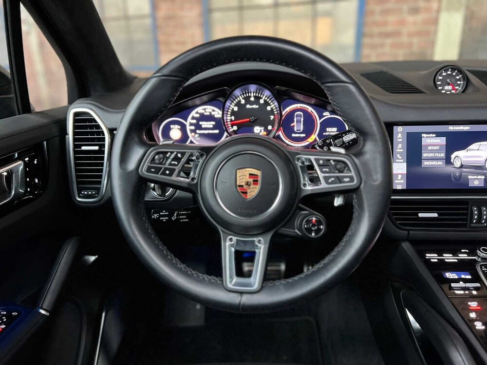 Porsche Cayenne Turbo 4.0 V8 549PS 2018 Sport-Chrono -Orig. NL-, RR-105-B