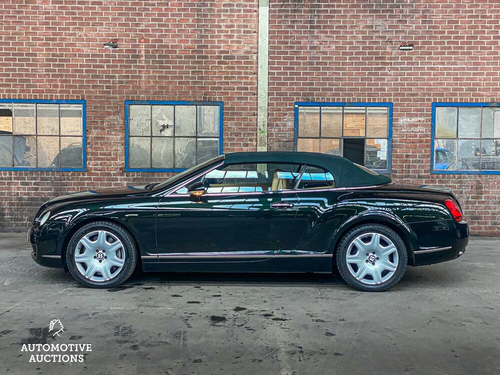 Bentley Continental GTC 6.0 W12 Cabriolet Facelift 560PS (British Racing Green) , 38-KFR-7