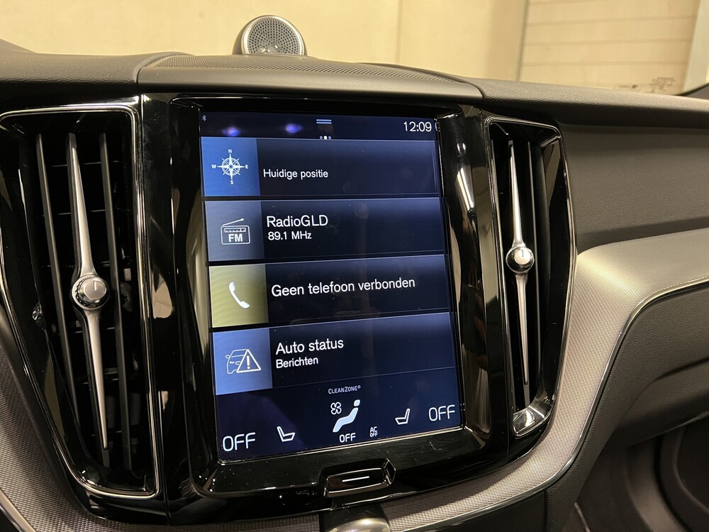 Volvo XC60 R-Design T6 AWD 334pk 2017, TN-081-Z