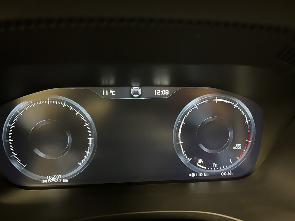 Volvo XC60 R-Design T6 AWD 334pk 2017, TN-081-Z