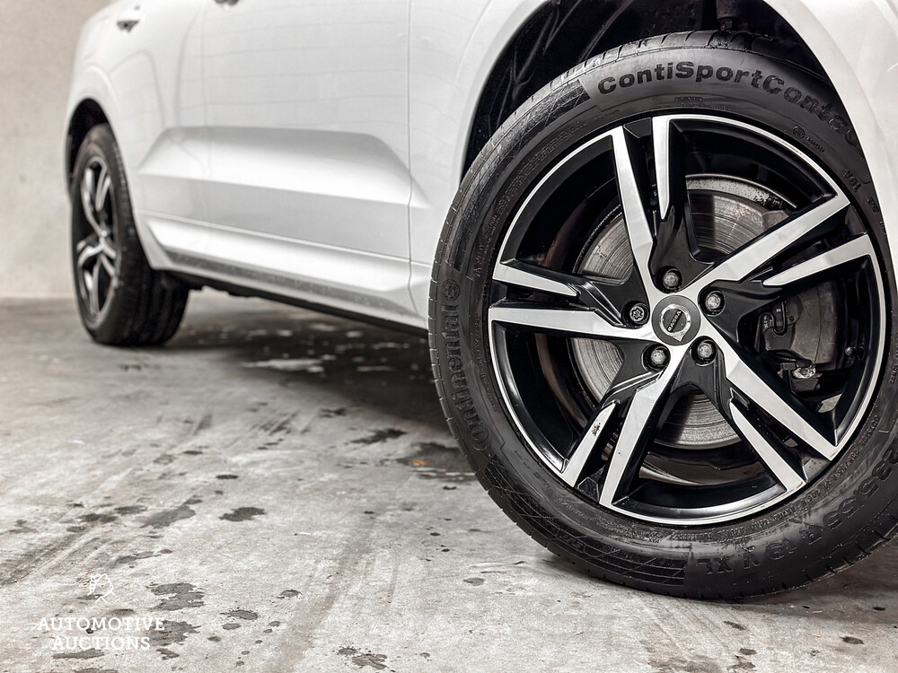 Volvo XC60 R-Design T6 AWD 334pk 2017, TN-081-Z