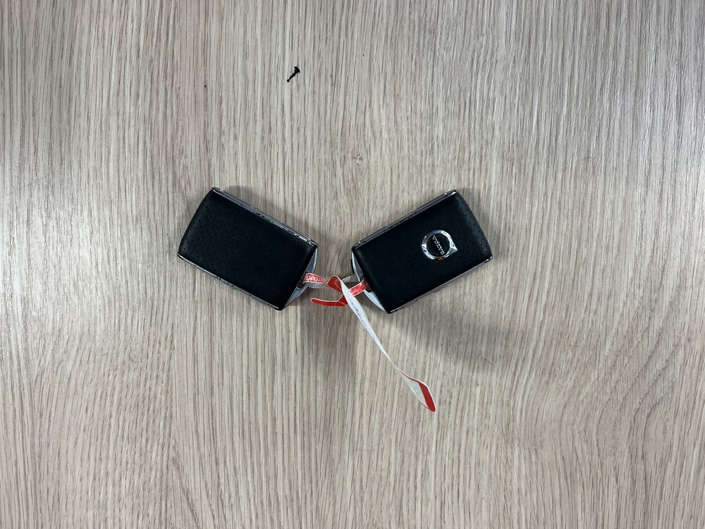 Volvo XC60 R-Design T6 AWD 334pk 2017, TN-081-Z