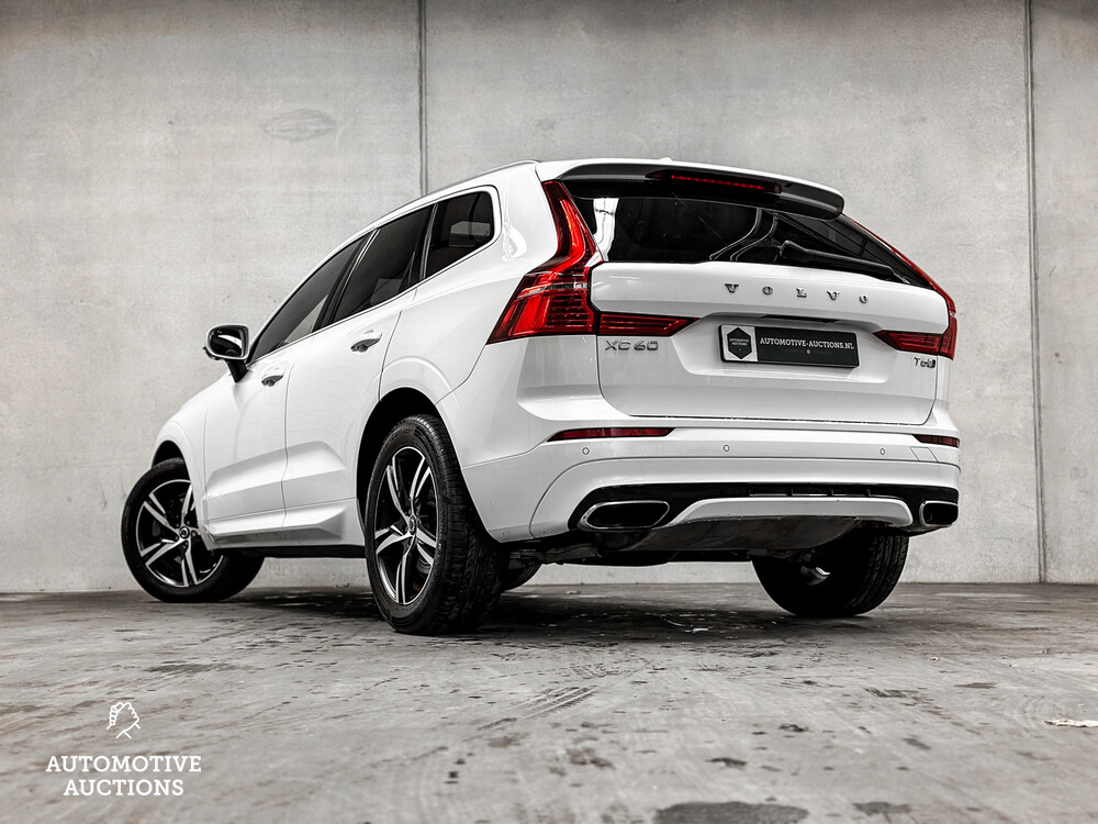Volvo XC60 R-Design T6 AWD 334pk 2017, TN-081-Z