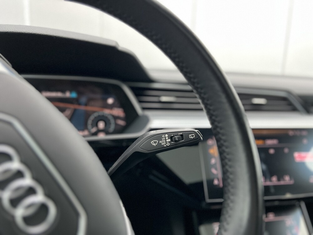 Audi e-tron 55 Quattro Advanced Pro Line Plus 95 kWh 360PS 2019, J-317-DK