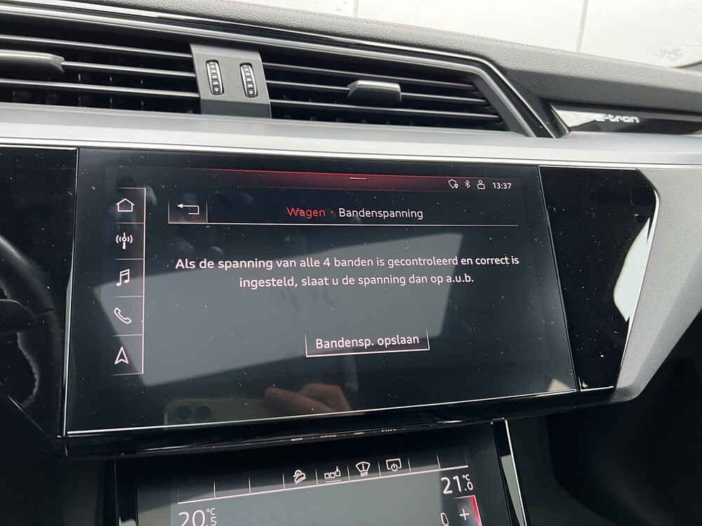 Audi e-tron 55 Quattro Advanced Pro Line Plus 95 kWh 360PS 2019, J-317-DK