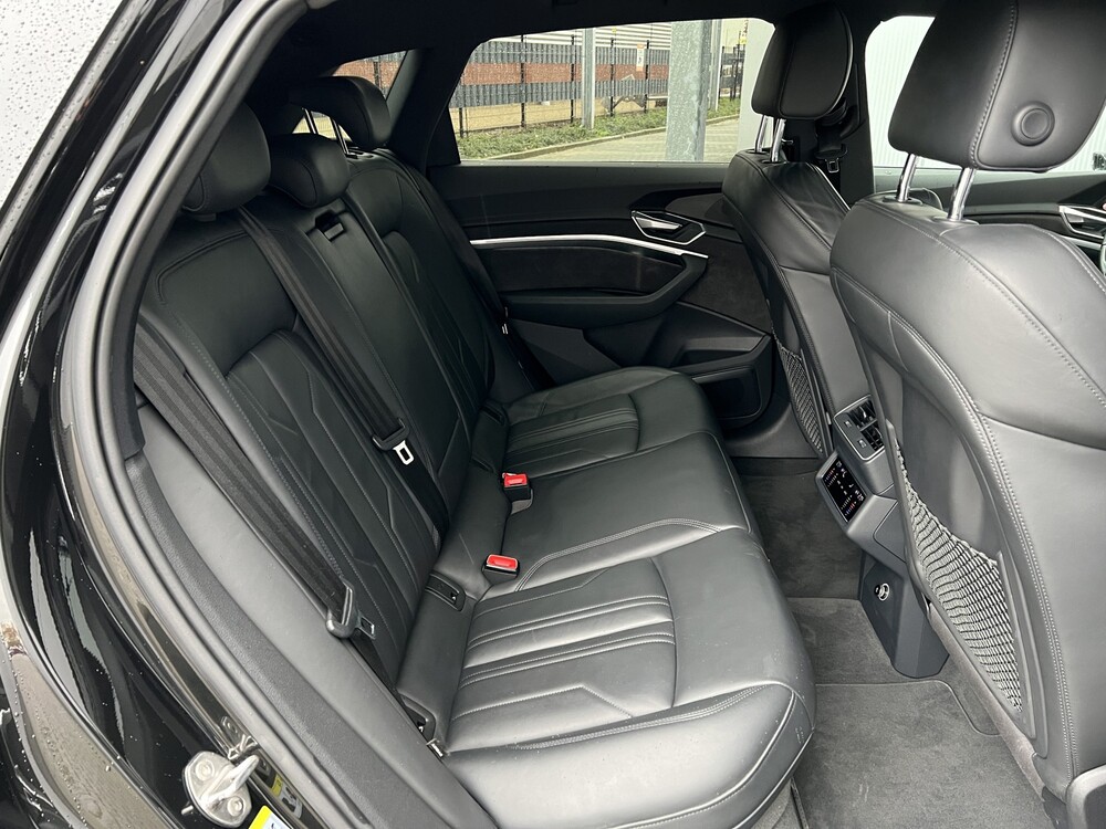 Audi e-tron 55 Quattro Advanced Pro Line Plus 95 kWh 360PS 2019, J-317-DK