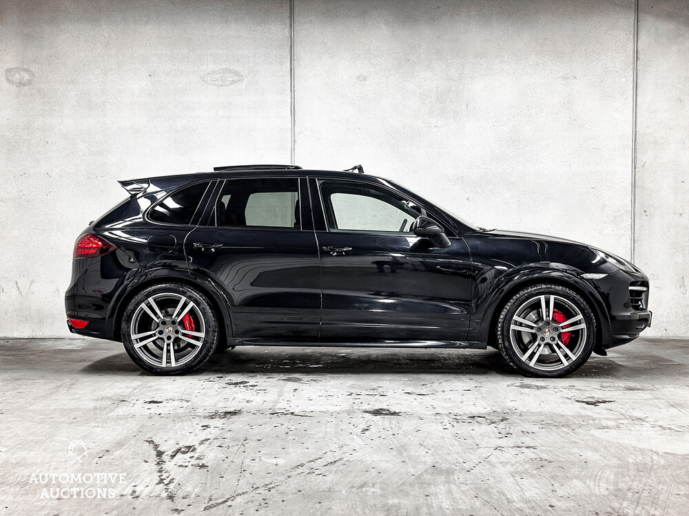 Porsche Cayenne GTS 4.8 V8 420hp 2013, 7-KTJ-60