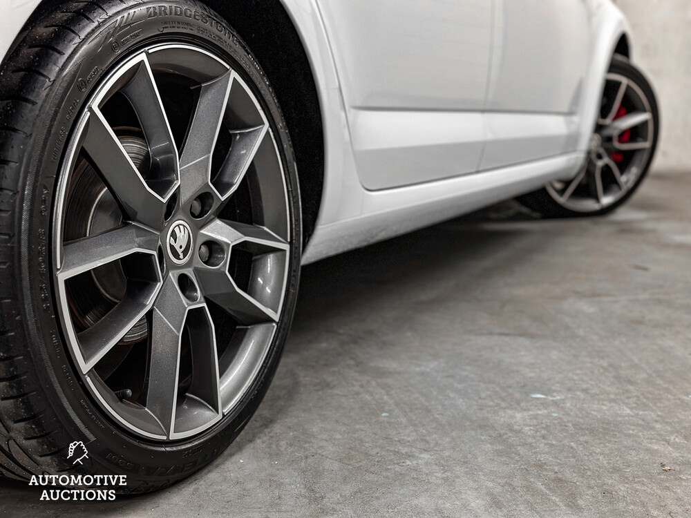 Skoda Octavia Combi 2.0 TDI RS 184PS 2016, KB-285-S