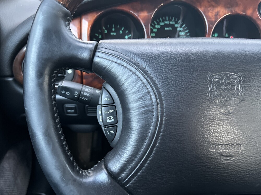 Jaguar XK8 4.0 V8 Cabriolet 298PS 1998, ST-JZ-11 -Youngtimer-