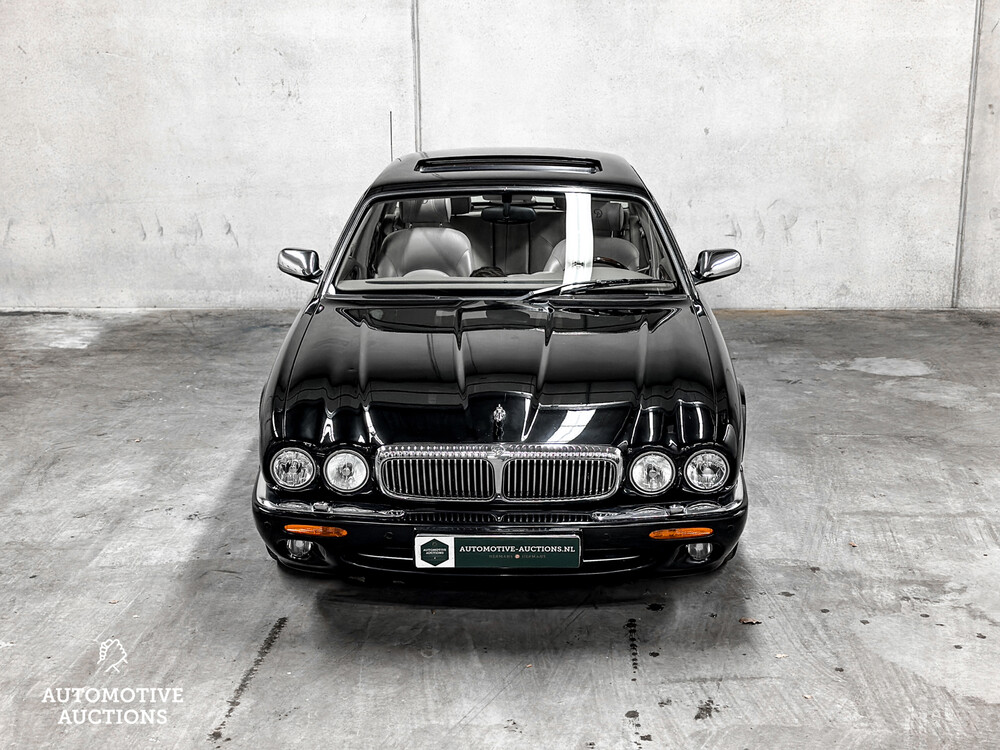 Daimler Super V8 4.0 363PS 1998, SZ-GX-55