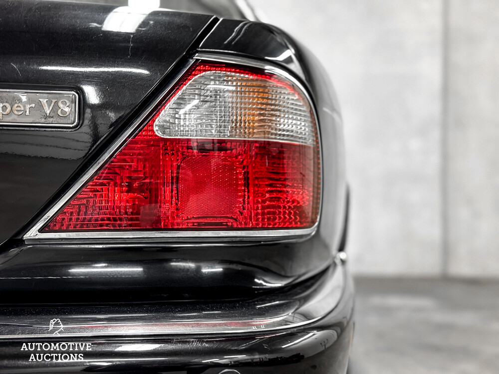 Daimler Super V8 4.0 363PS 1998, SZ-GX-55