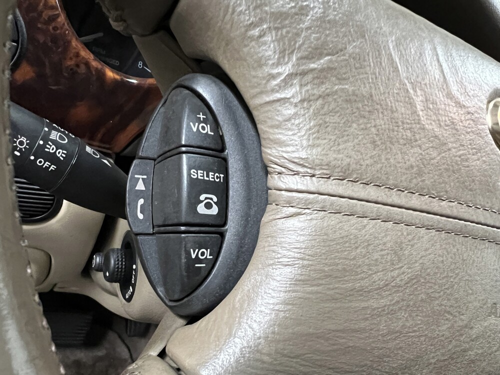 Daimler Super V8 4.0 363PS 1998, SZ-GX-55