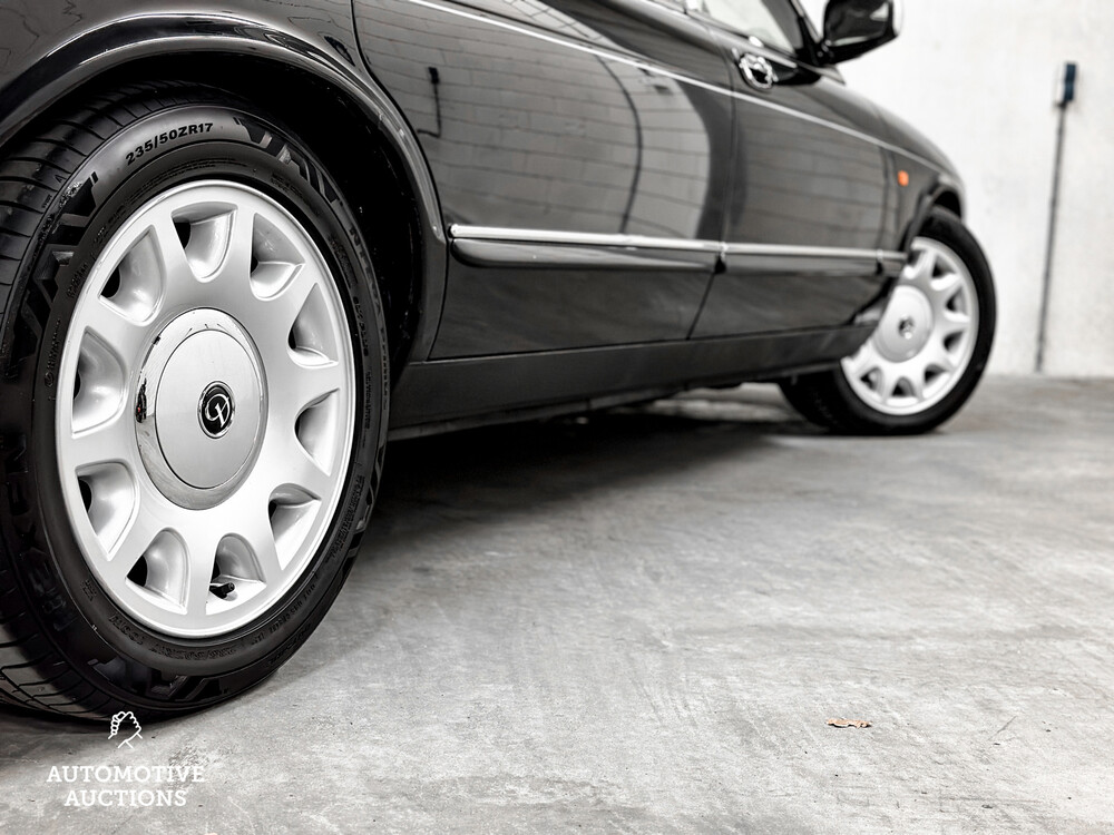 Daimler Super V8 4.0 363PS 1998, SZ-GX-55