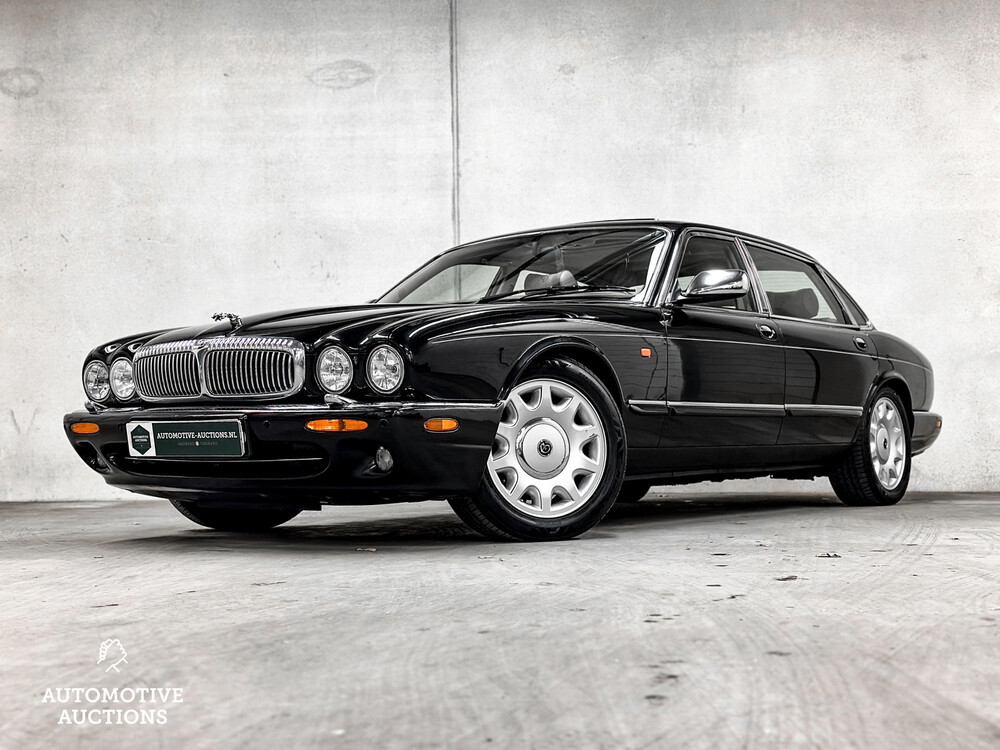 Daimler Super V8 4.0 363PS 1998, SZ-GX-55