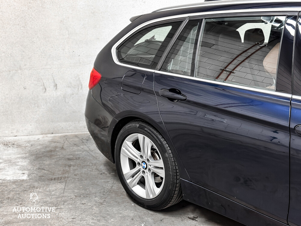 BMW 328i Touring High Executive F31 245PS 2013 3er, 1-STF-25