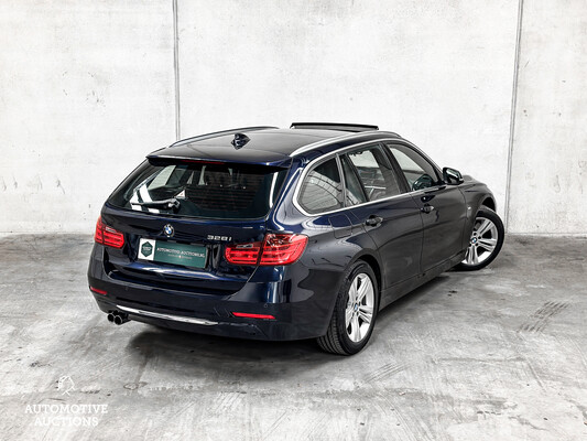 BMW 328i Touring High Executive F31 245pk 2013 3-serie, 1-STF-25