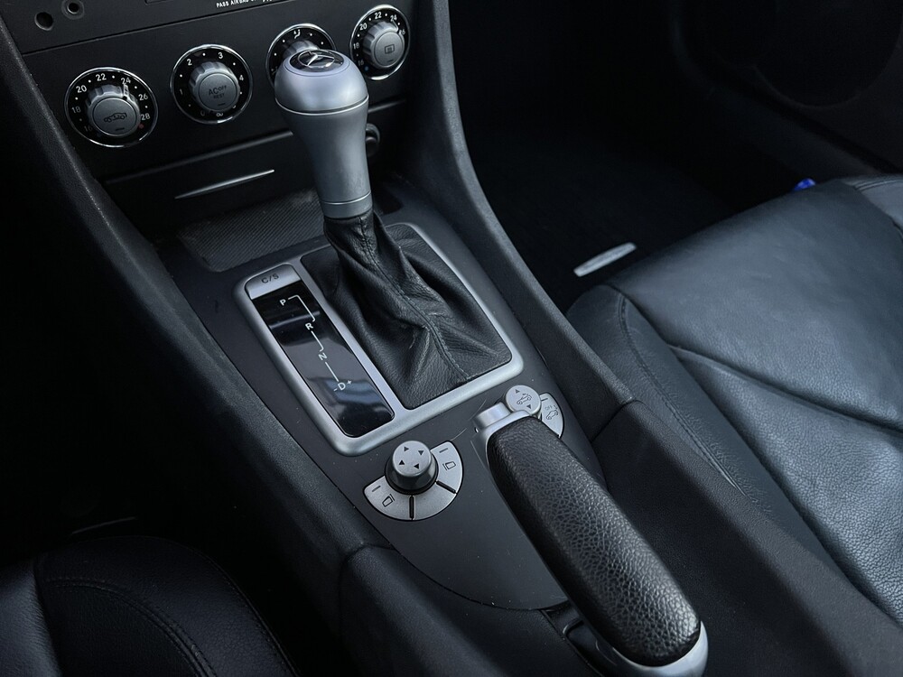 Mercedes-Benz SLK200 Kompressor SLK-Klasse 163PS 2006, TR-926-X -Youngtimer-