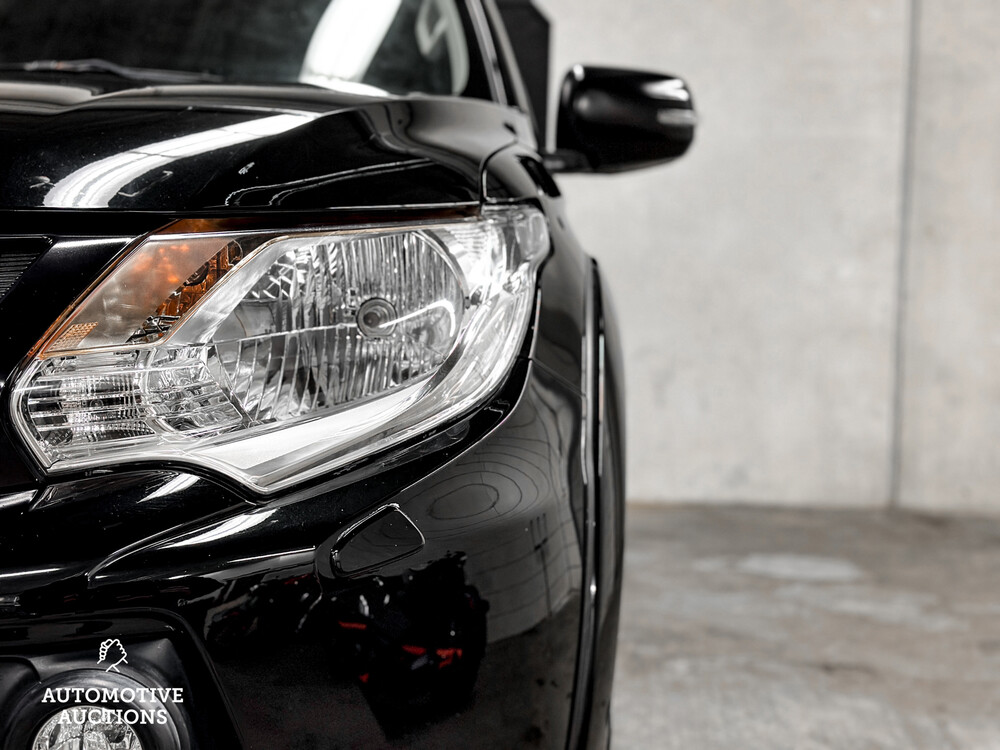 Mitsubishi L200 2.4 DI-D CC Intense 181PS 2016, VT-554-F