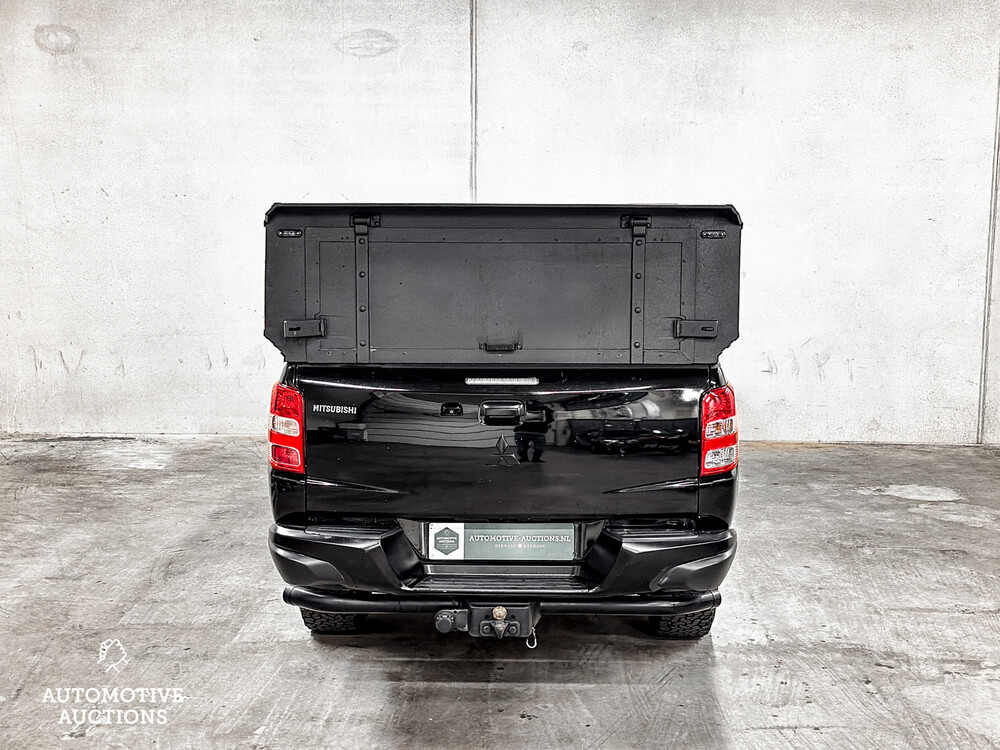 Mitsubishi L200 2.4 DI-D CC Intense 181PS 2016, VT-554-F