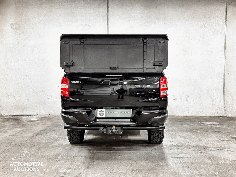 Mitsubishi L200 2.4 DI-D CC Intense 181PS 2016, VT-554-F