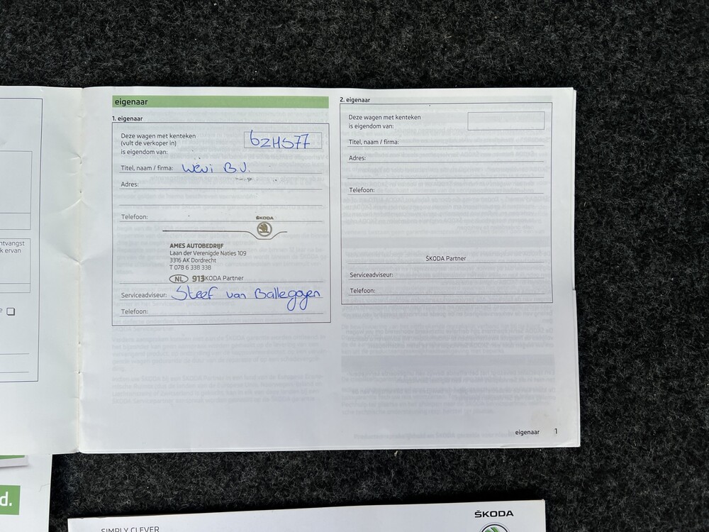 Skoda Octavia Combi 1.6 TDI Greentech Ambition Businessline 105PS 2015 -Orig. DE-, 6-ZHS-77