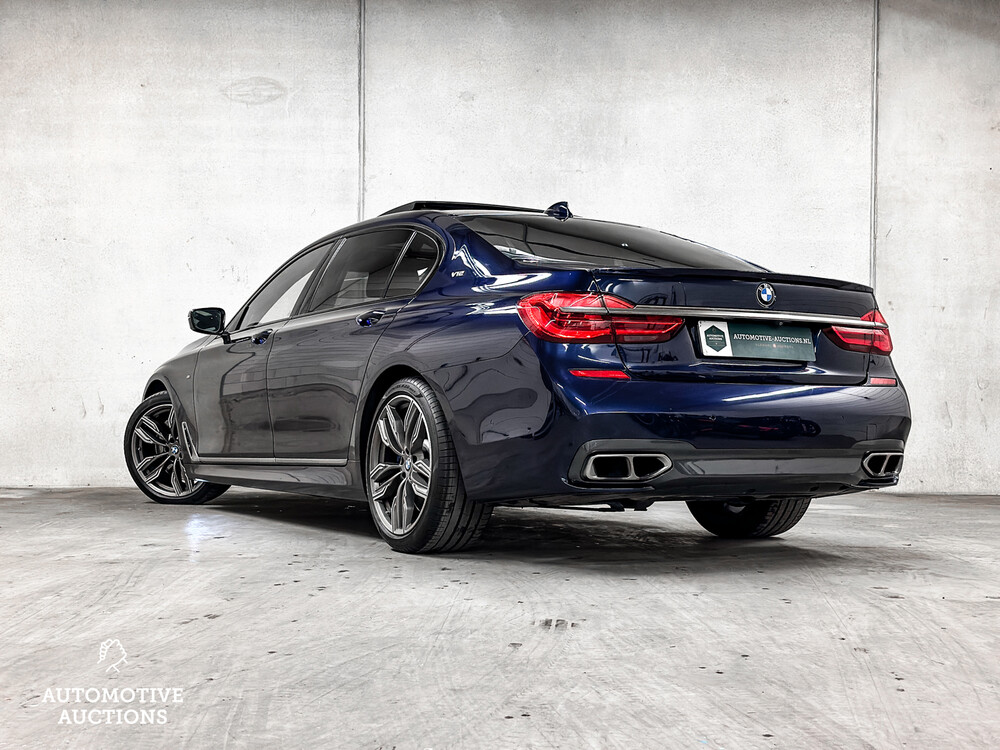BMW M760Li xDrive 609hp V12 M760i 2017 (ORG-NL) LONG, PR-247-H