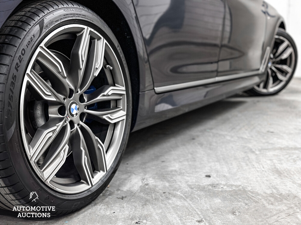 BMW M760Li xDrive 609hp V12 M760i 2017 (ORG-NL) LONG, PR-247-H