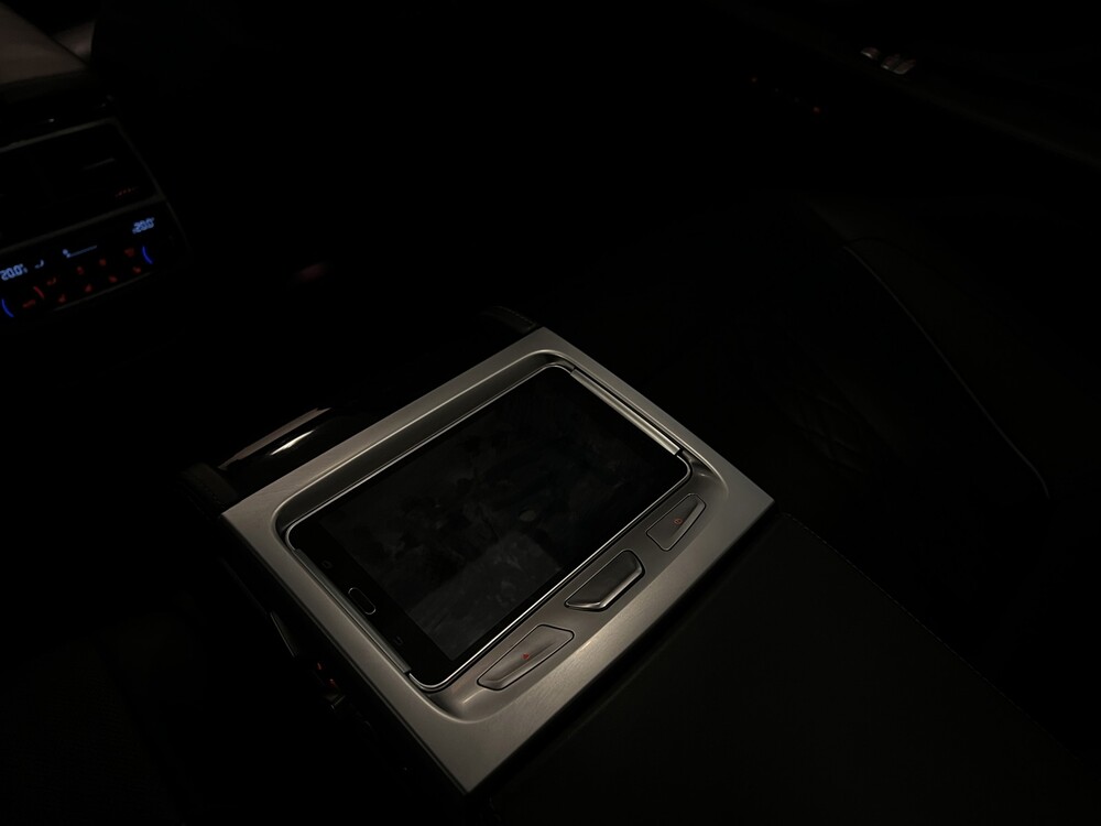 BMW M760Li xDrive 609hp V12 M760i 2017 (ORG-NL) LONG, PR-247-H