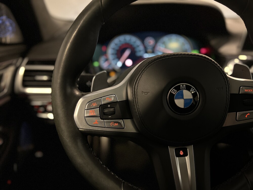 BMW M760Li xDrive 609hp V12 M760i 2017 (ORG-NL) LONG, PR-247-H