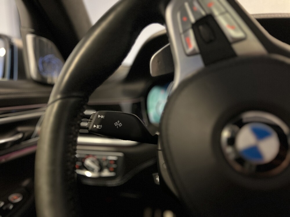 BMW M760Li xDrive 609hp V12 M760i 2017 (ORG-NL) LONG, PR-247-H