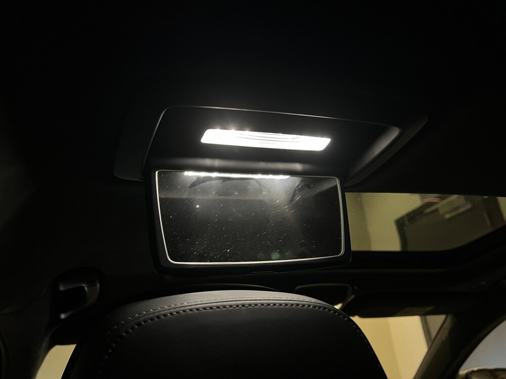 BMW M760Li xDrive 609hp V12 M760i 2017 (ORG-NL) LONG, PR-247-H