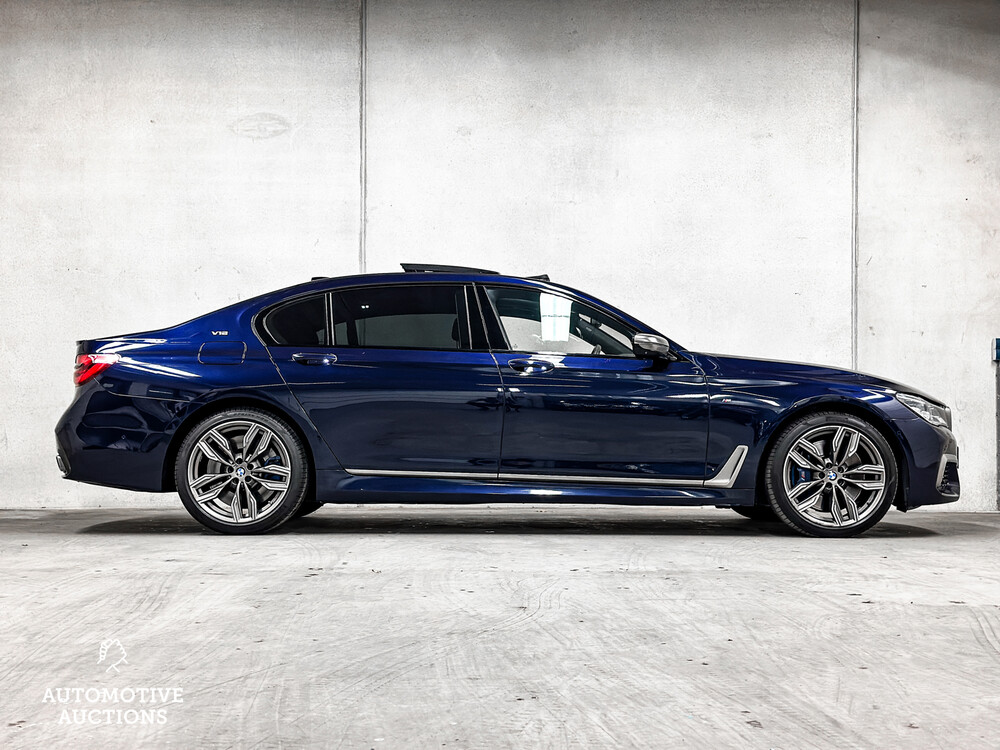 BMW M760Li xDrive 609hp V12 M760i 2017 (ORG-NL) LONG, PR-247-H