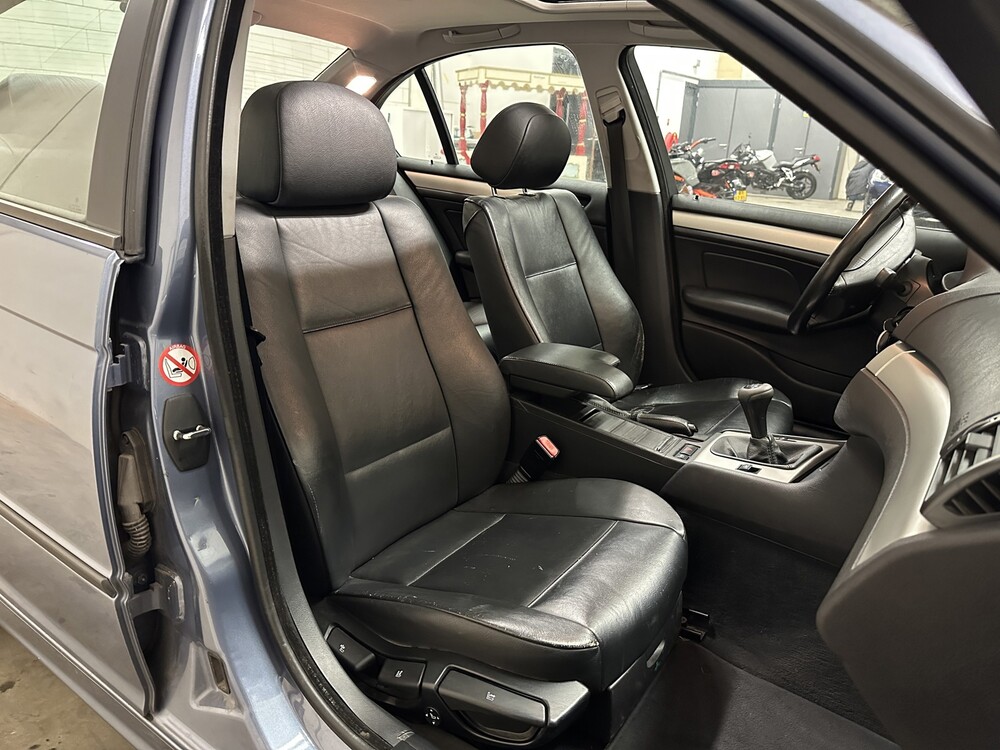 BMW 318i Special Executive 3-Series 143hp 2003, 84-TTS-6