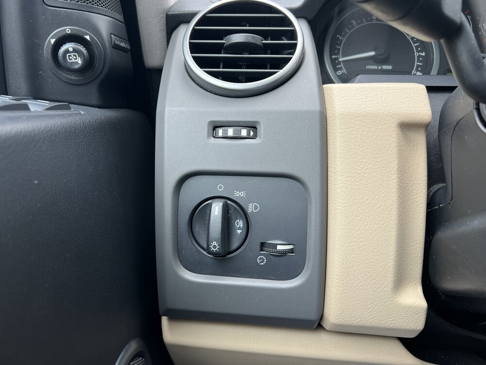 Land Rover Range Rover Discovery 4.4 V8 204PS 2005, 43-TH-DT