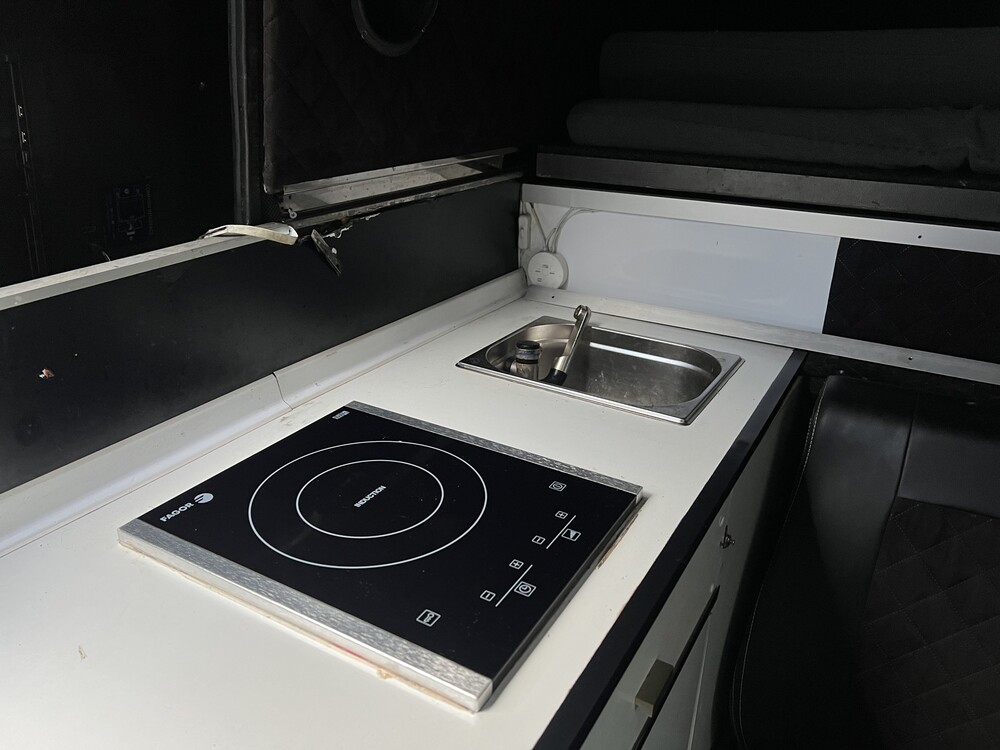 Volkswagen Crafter Camper Custom Camper 2.0 TDI 136PS 2008, R-483-JG -Youngtimer-