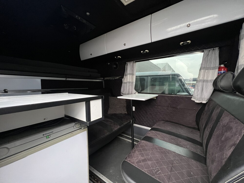 Volkswagen Crafter Camper Custom Camper 2.0 TDI 136PS 2008, R-483-JG -Youngtimer-