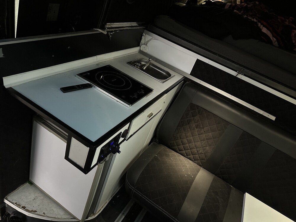 Volkswagen Crafter Camper Custom Camper 2.0 TDI 136PS 2008, R-483-JG -Youngtimer-