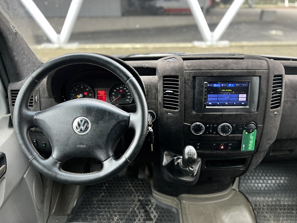 Volkswagen Crafter Camper Custom Camper 2.0 TDI 136PS 2008, R-483-JG -Youngtimer-